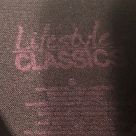 “This Ain’t my First Rodeo” T shirt - Picture 2 of 2